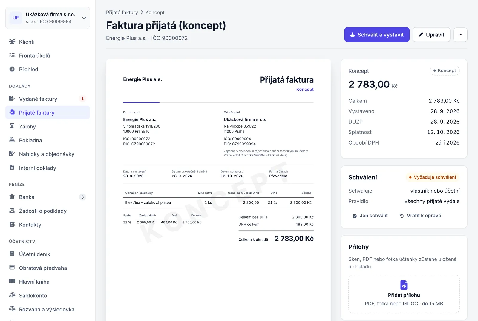 Detail konceptu přijaté faktury od Energie Plus a.s. s tlačítkem Schválit a vystavit a kartou Schválení ve stavu Vyžaduje schválení.